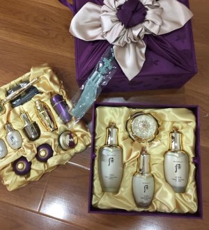 SET DƯỠNG WHOO ULTIMATE 2 TẦNG ĐẦY ĐỦ CÁC BƯỚC DƯỠNG CỦA DÒNG CHỨA TINH CHẤT VÀNG.