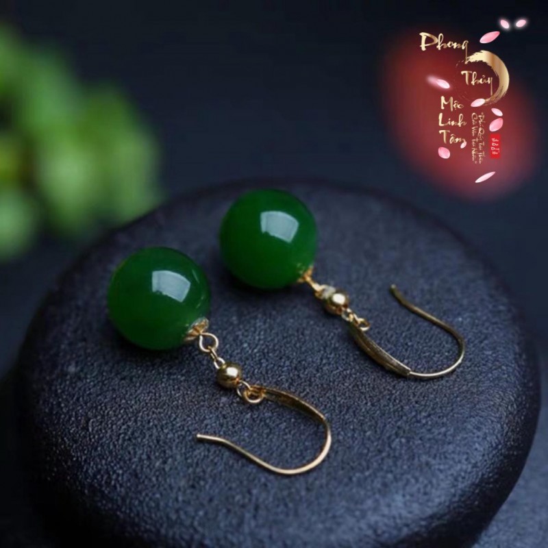 Khuyên ngọc bích 151