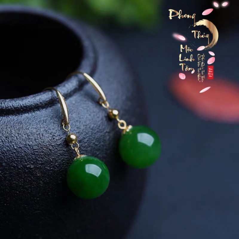 Khuyên ngọc bích 151