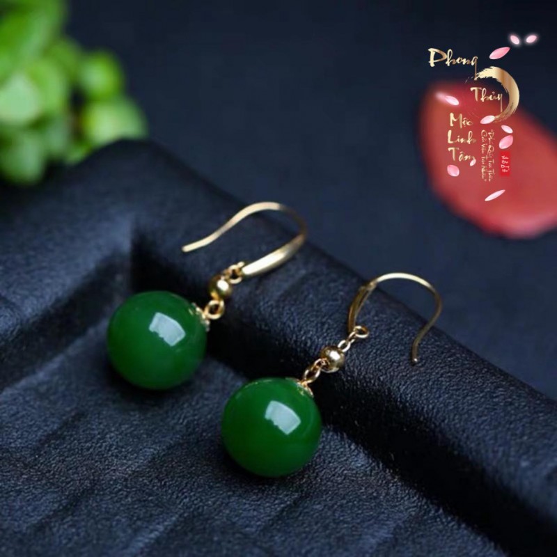 Khuyên ngọc bích 151