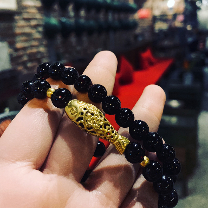 Niên Niên Hữu Dư