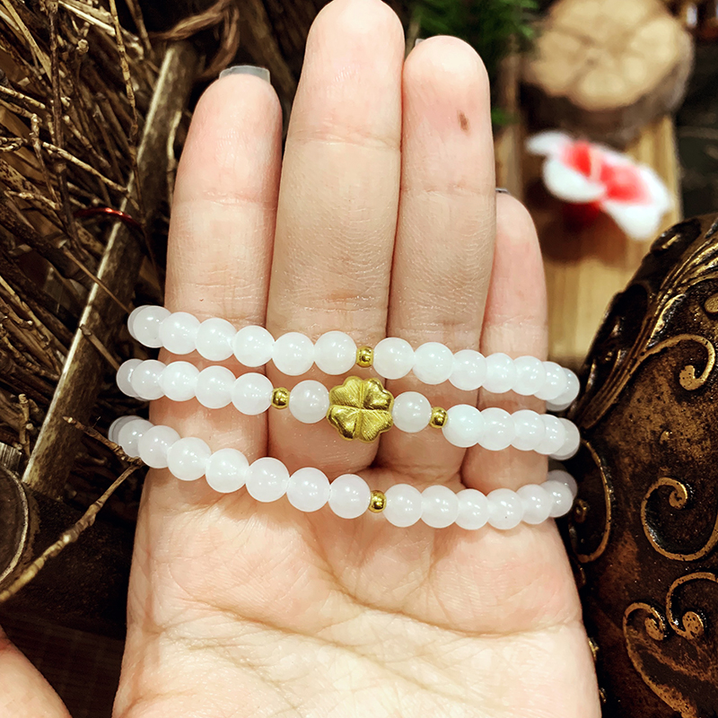 Cỏ ngọc may mắn