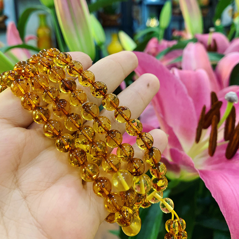 Chuỗi hổ phách Nga