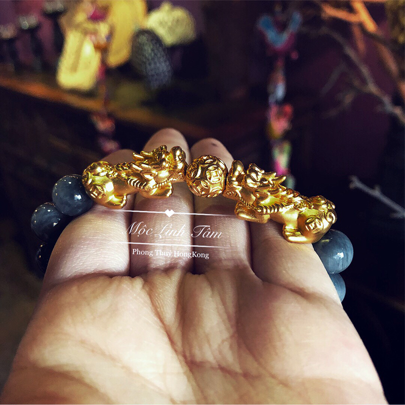 Đá chim ưng charm vàng 24k