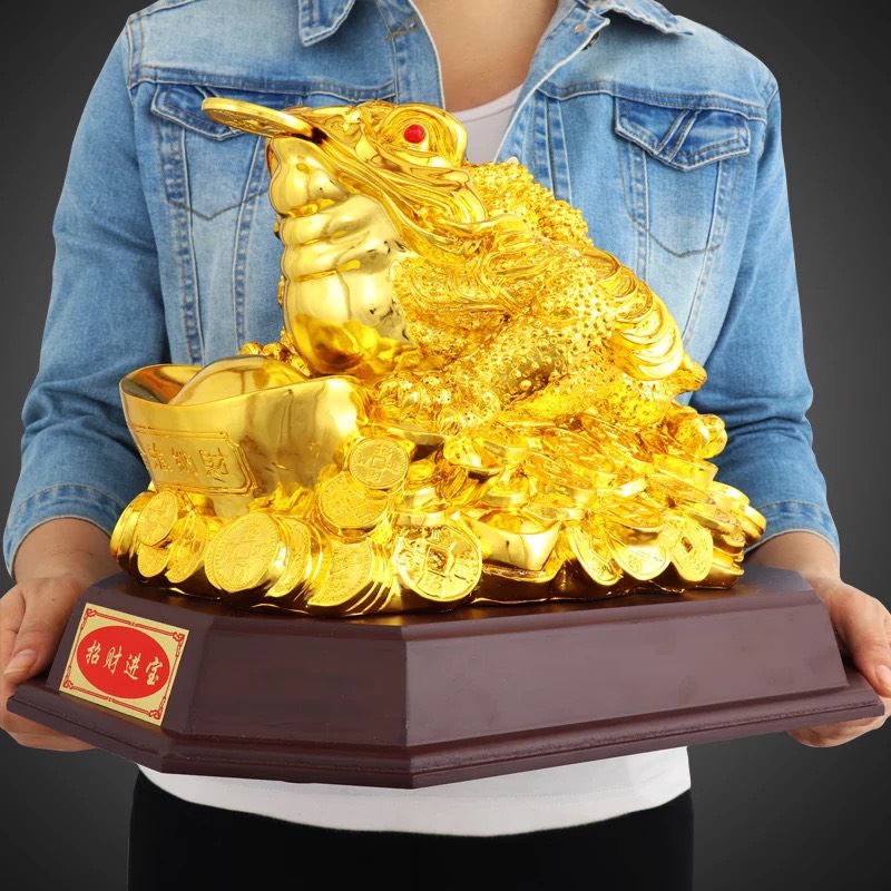 Thiểm Thừ Bảo Tài