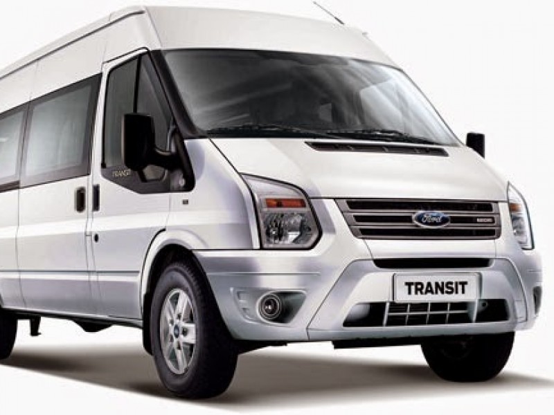 Ford Transit Luxury (Bản cao cấp)