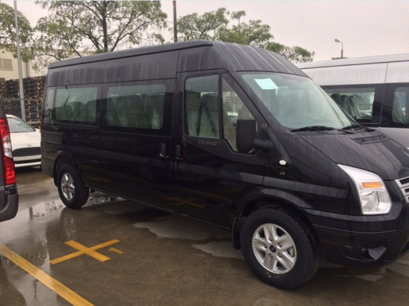 Ford Transit SVP Bản tiêu chuẩn