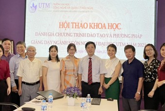 Đánh giá chương trình đào tạo và phương pháp giảng dạy ngành ngôn ngữ năm 2021