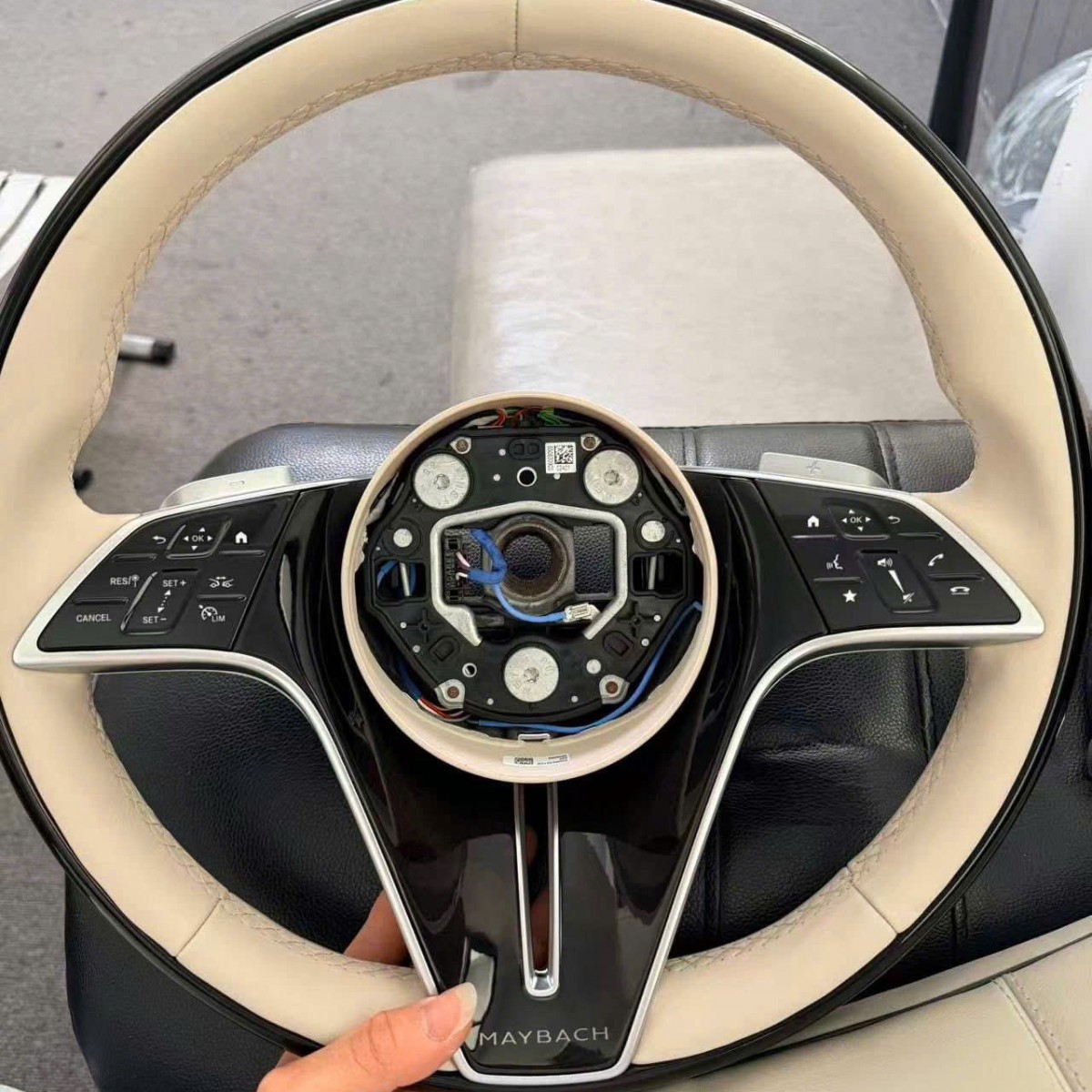 Vô lăng Mercedes Maybach s450